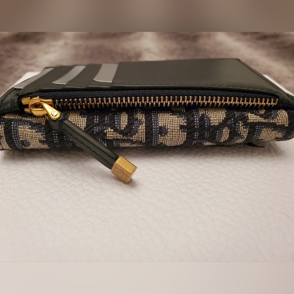 Dior Cosmo Cardholder - Picture 7 of 16